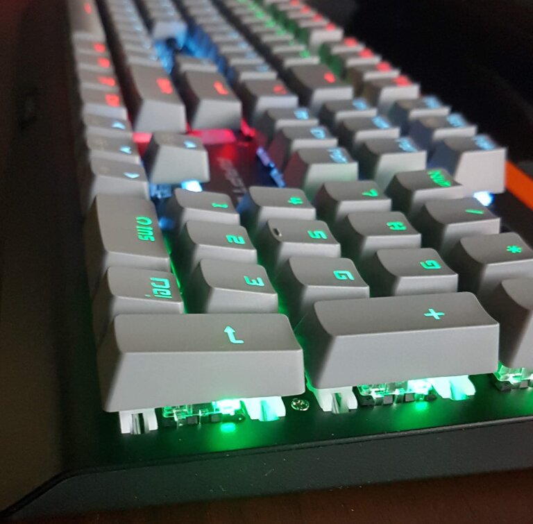 KLAWIATURA  HIRO RAPTOR  RGB (7)