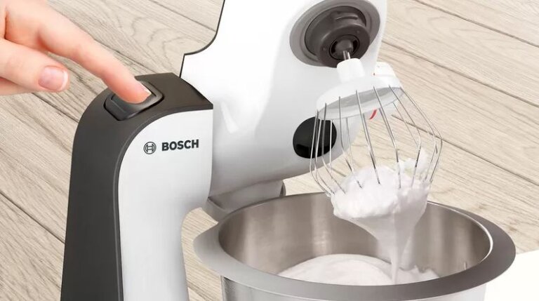 Robot planetarny Bosch MUM 58243 1000W (5)